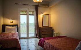 Souda Studios Alykes Zakynthos